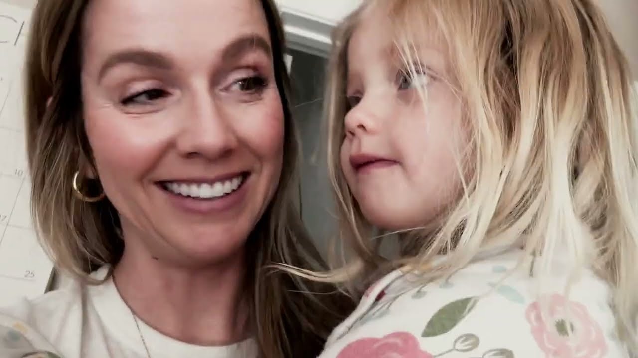 Life Lately Vlog and Chat | Jessica Hover img